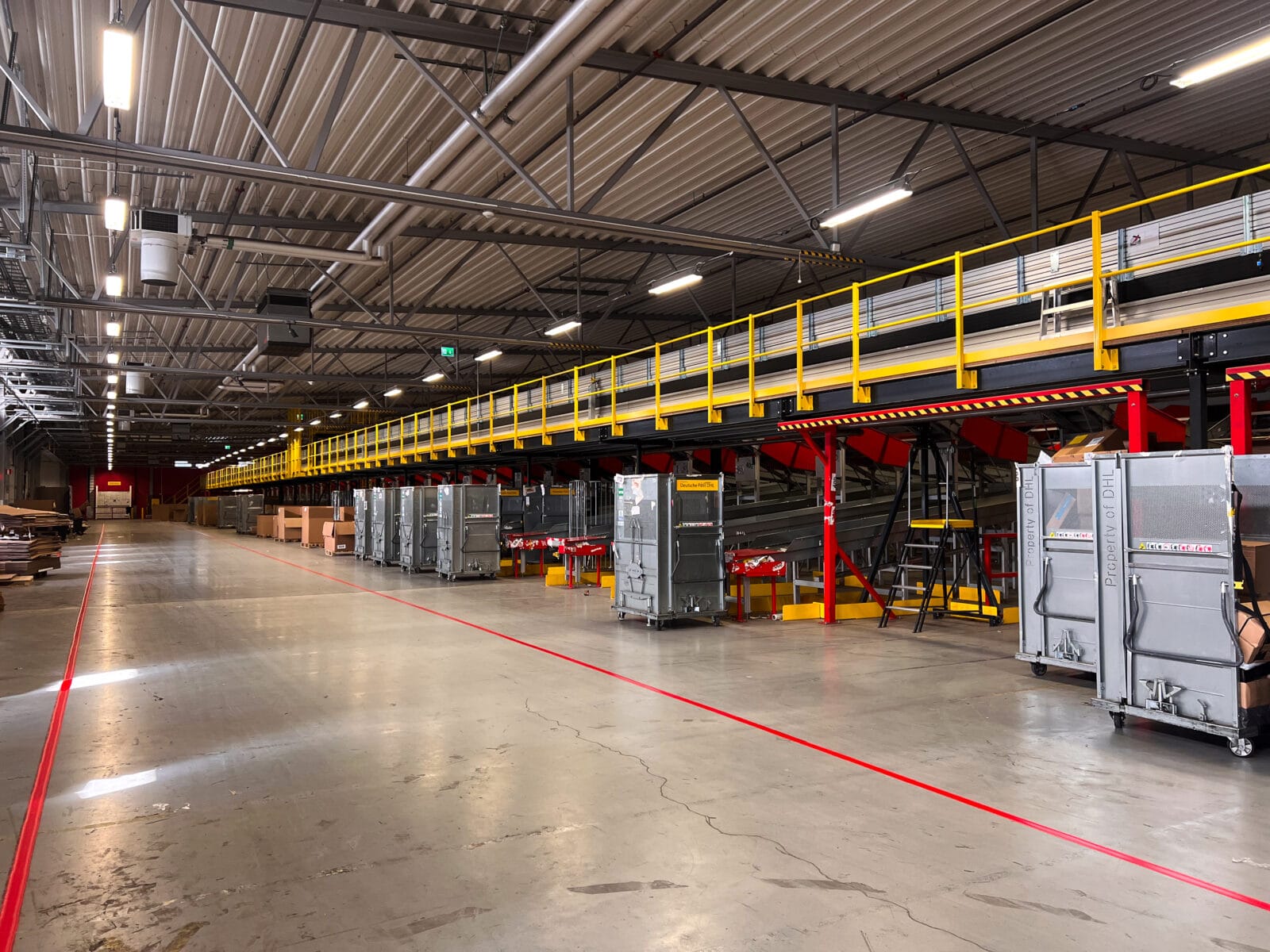 Sklisikre glassfibergulv og beskyttelsesprodukter for transport og logistikk.